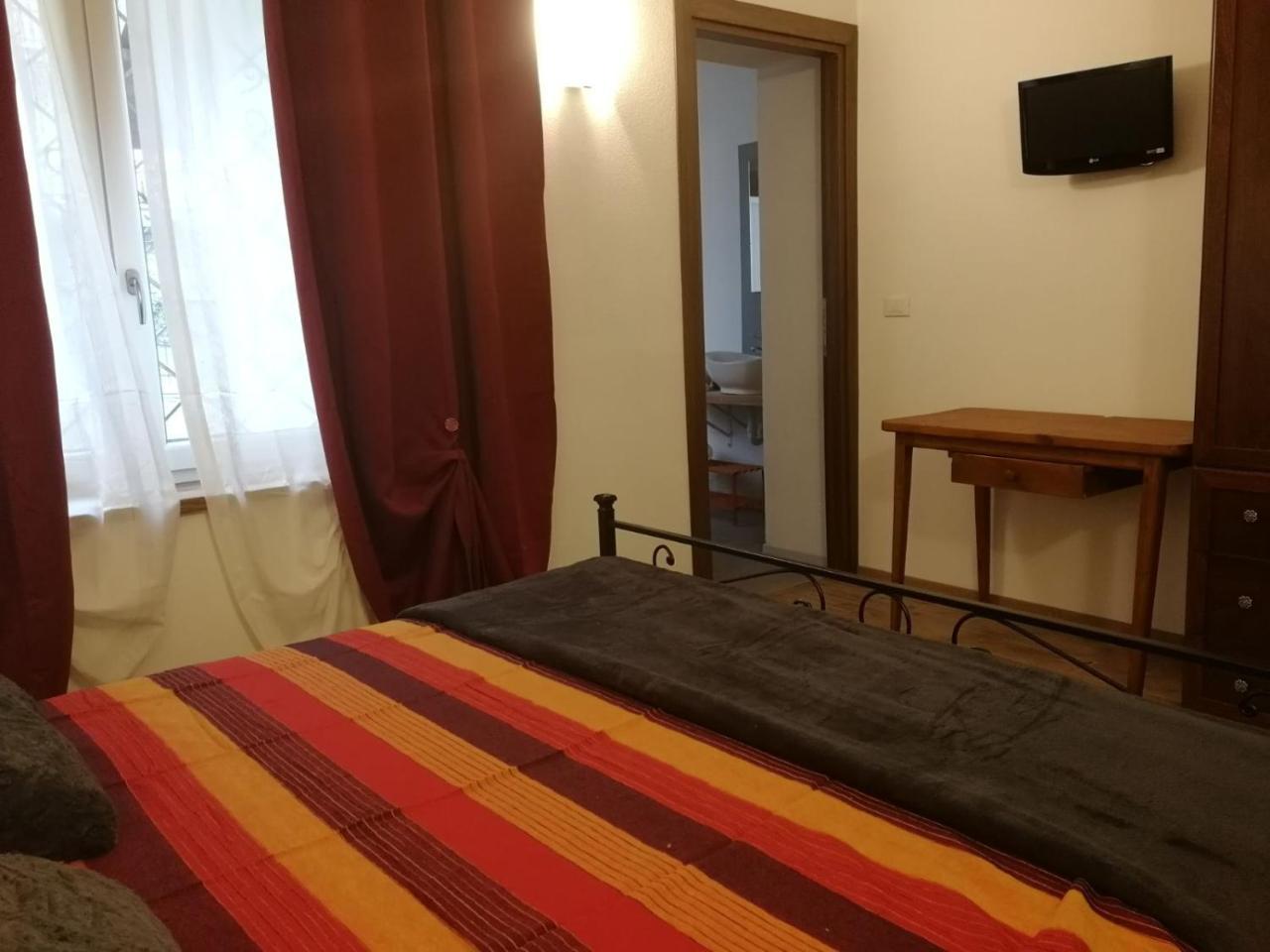 Il Girasole Hotell Saint-Vincent Exteriör bild